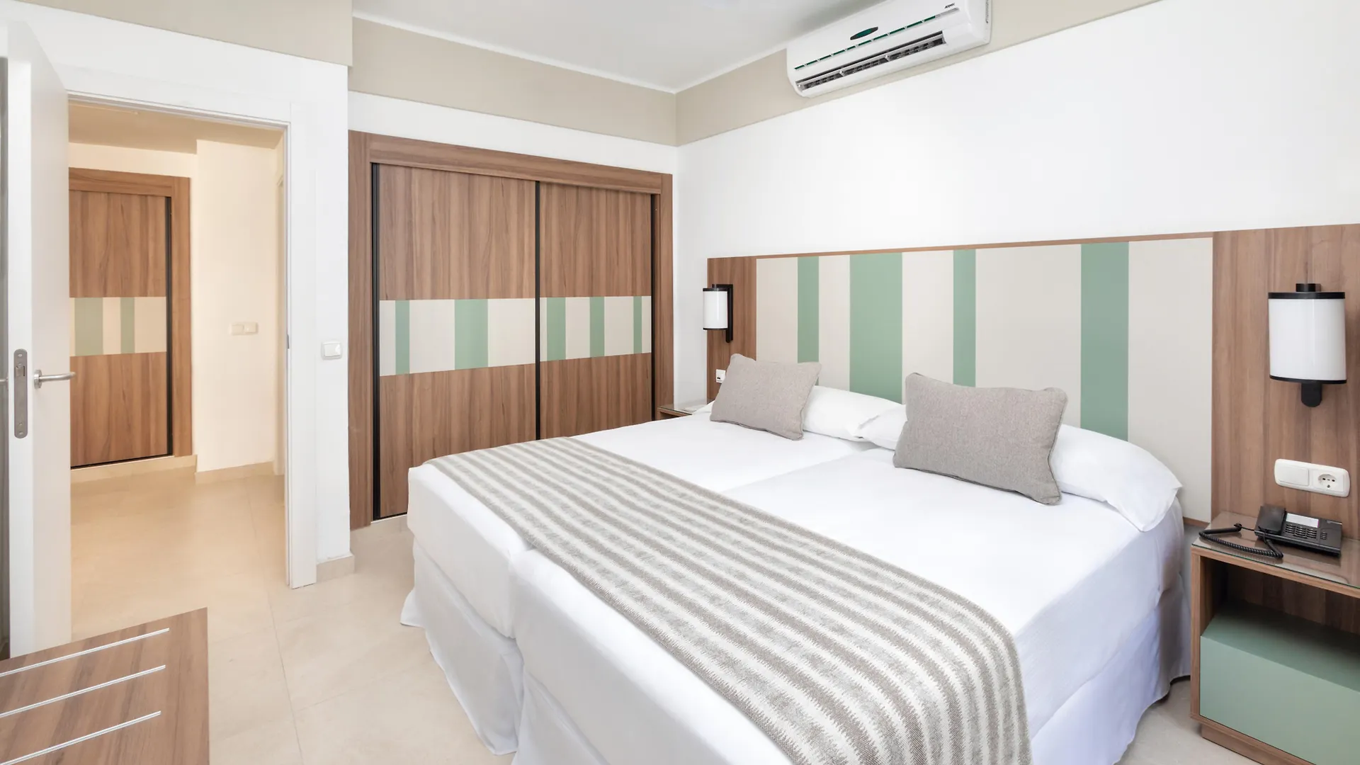 Hotel Riu Paraiso Lanzarote Resort Puerto del Carmen