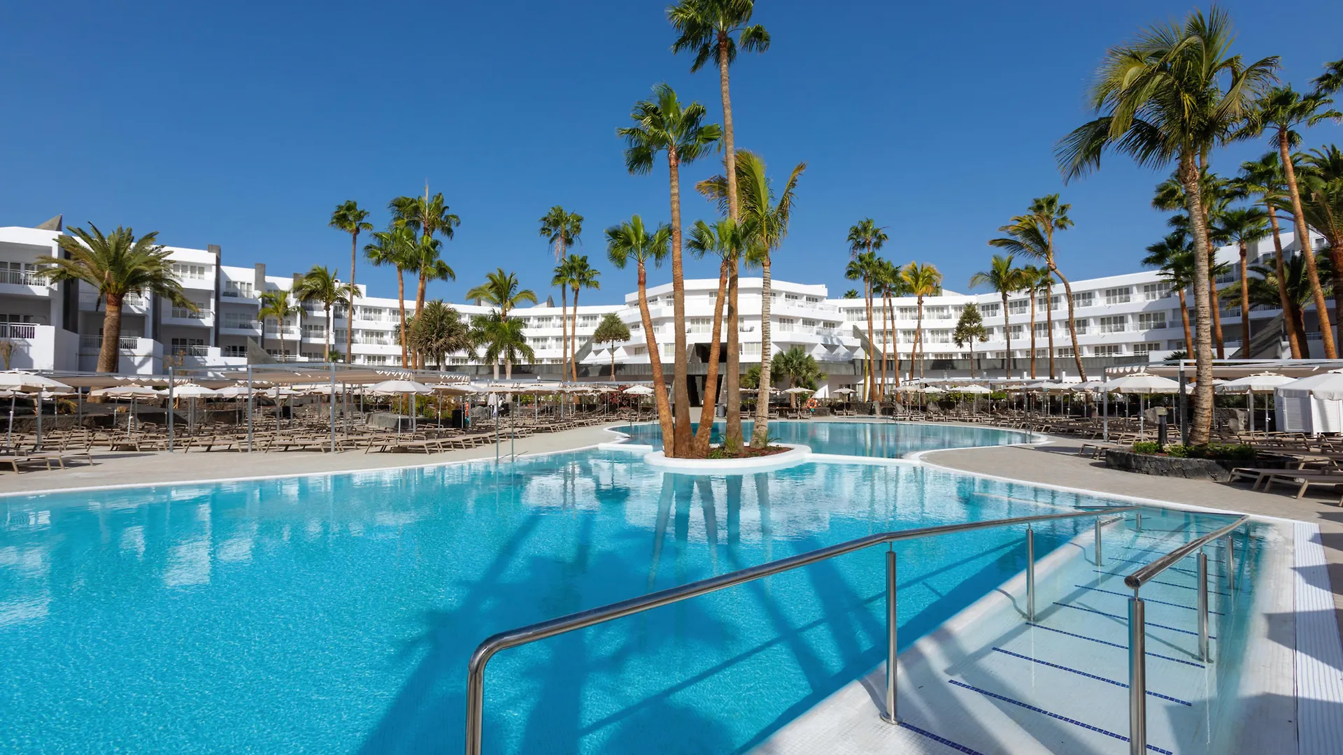 Riu Paraiso Lanzarote Resort Puerto del Carmen  4*, Puerto del Carmen (Lanzarote)