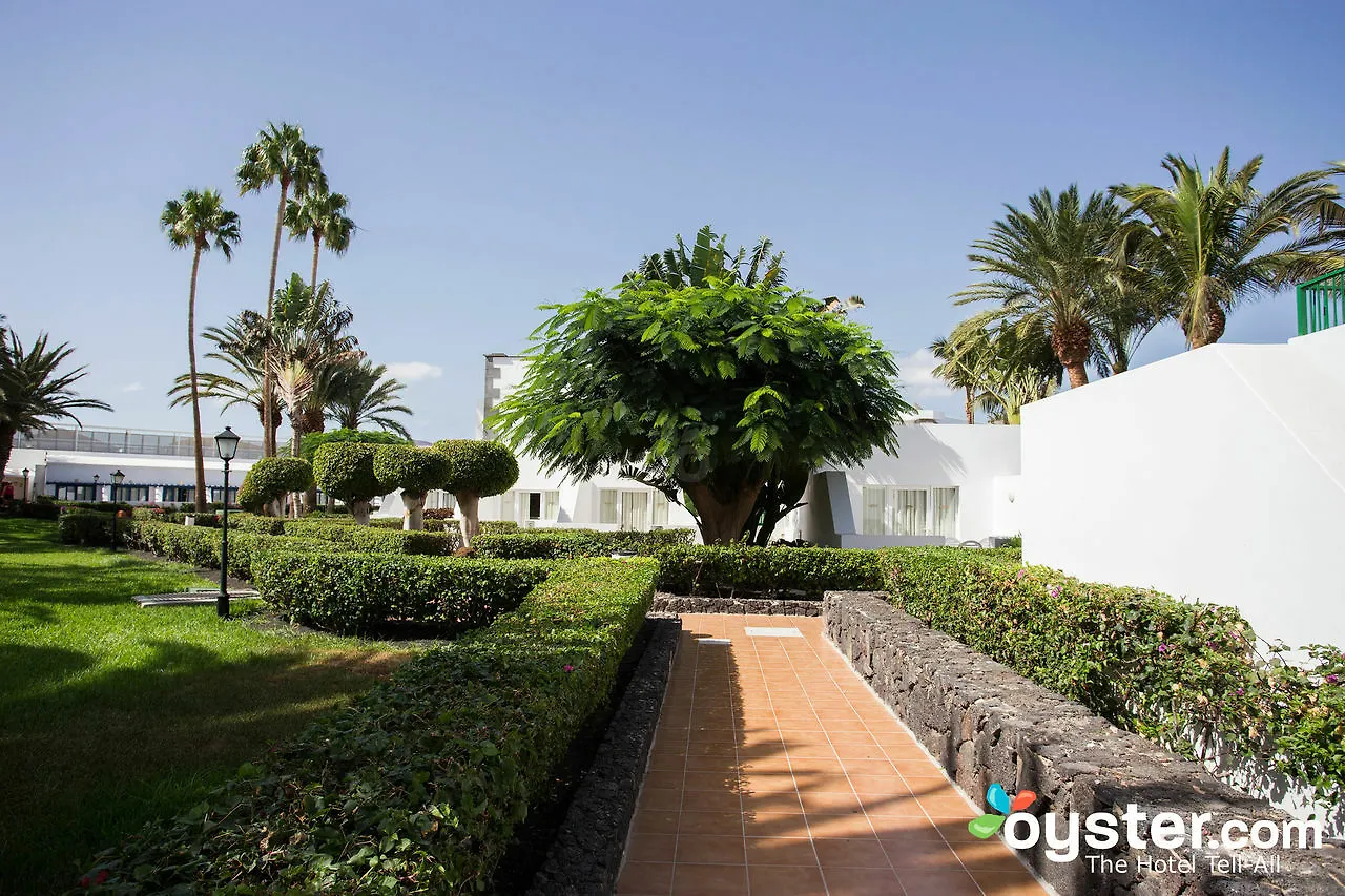 Riu Paraiso Lanzarote Resort Puerto del Carmen